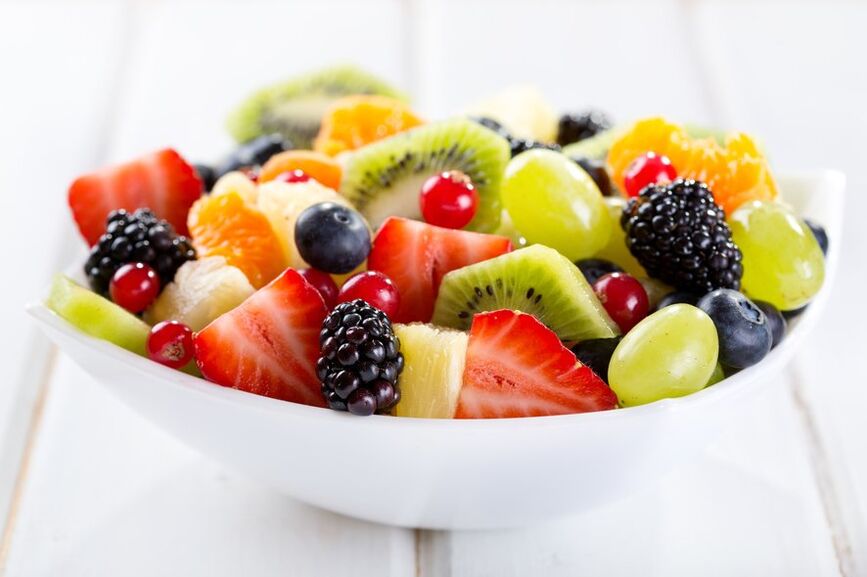 Fruit salad in your favorite diet menu